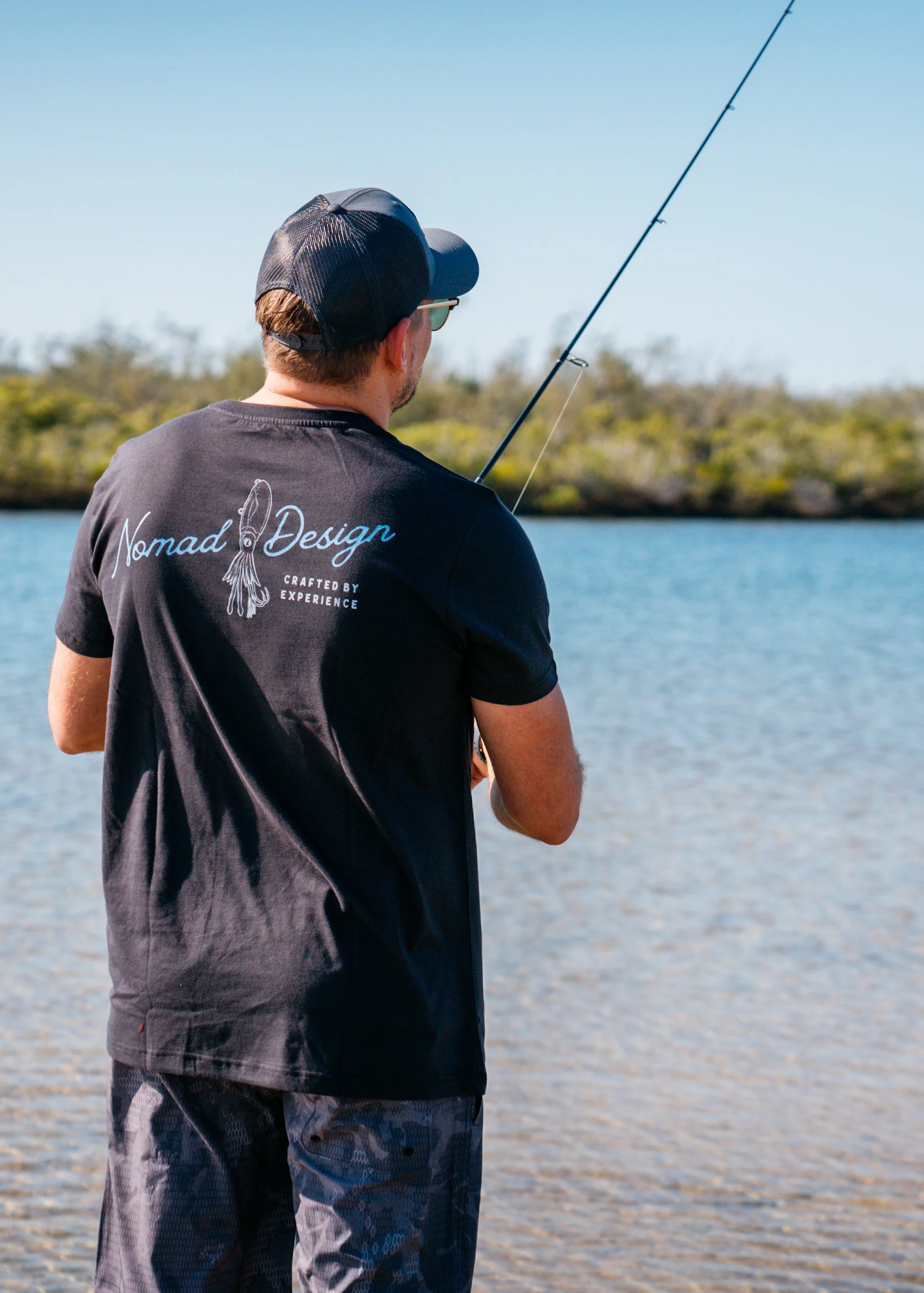 T-Shirt - Squidtrex Insignia - Image 5