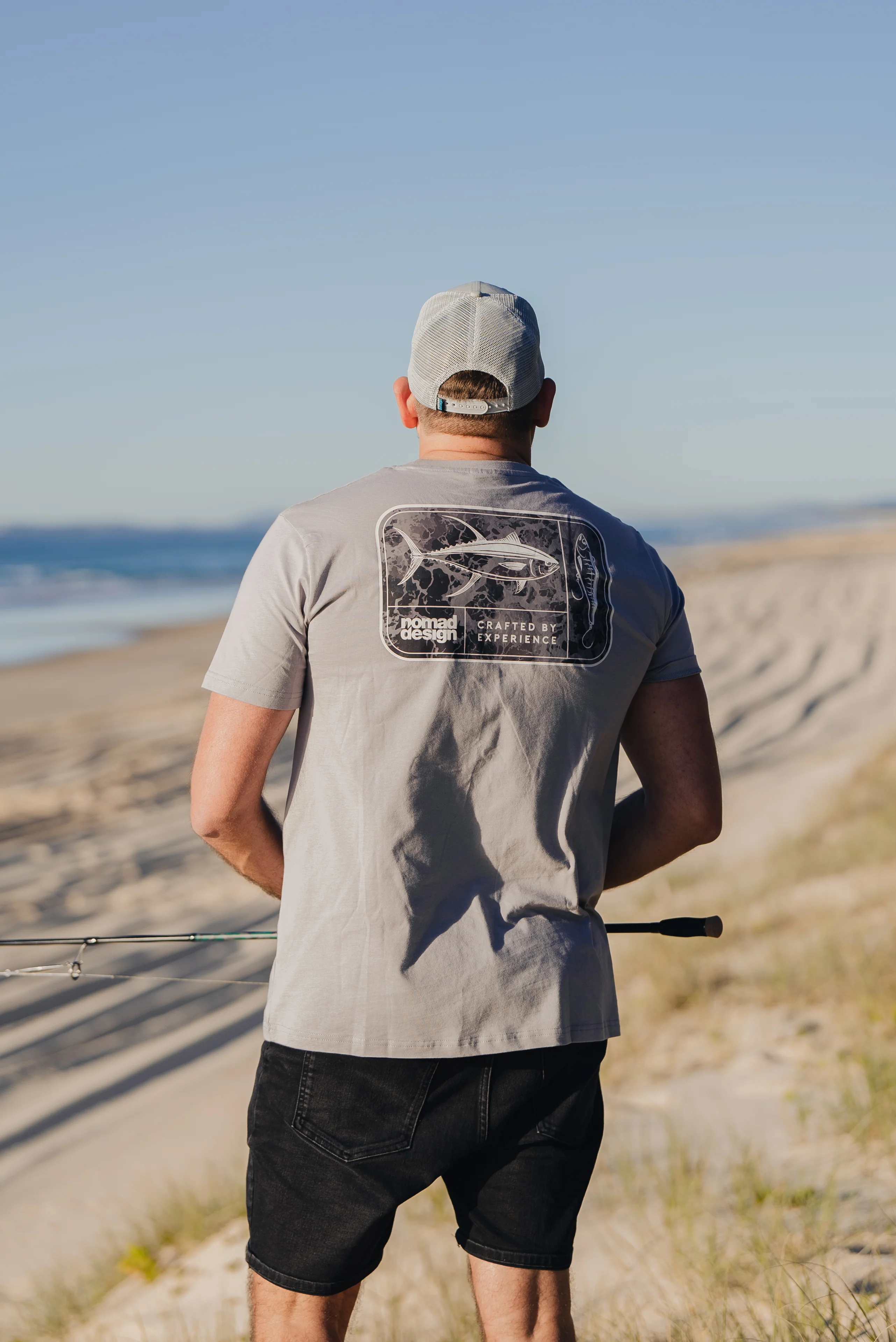 T-Shirt - Tackle Box - Image 3