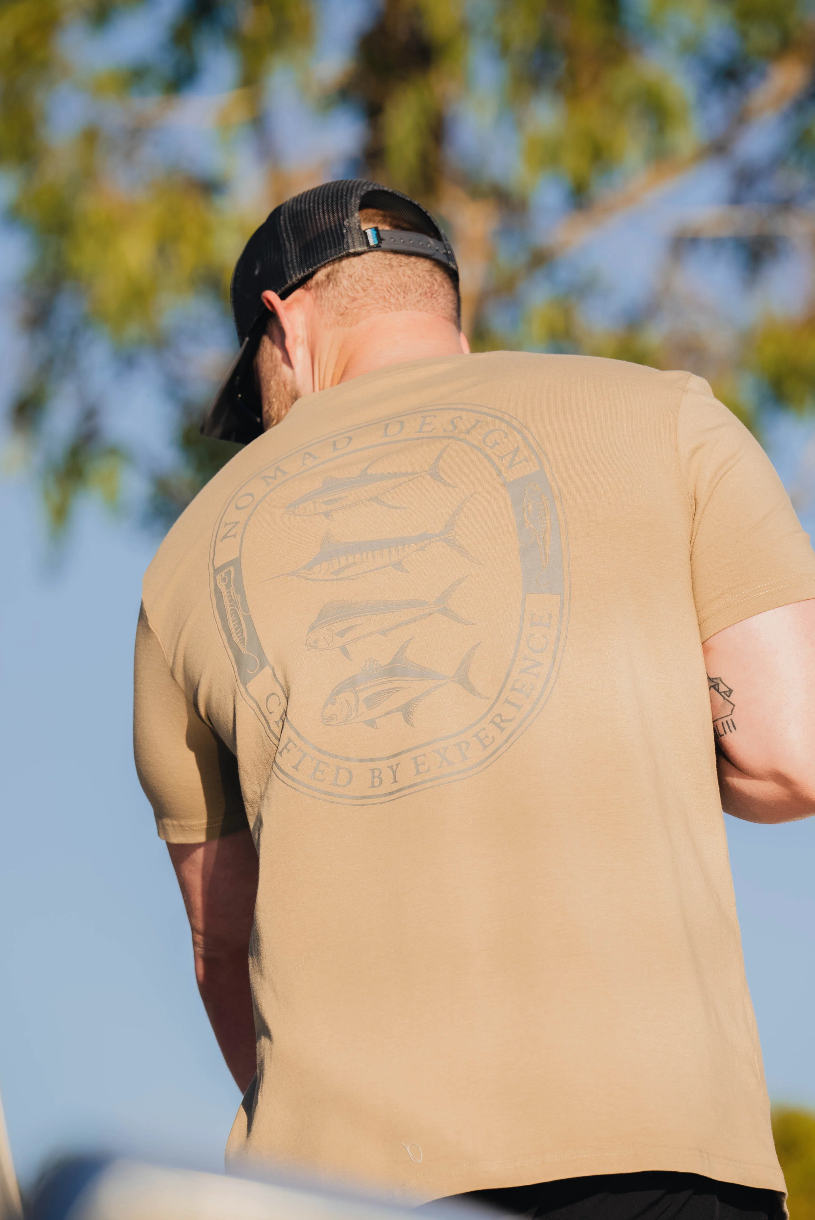 T-Shirt - Trophy Badge - Image 7